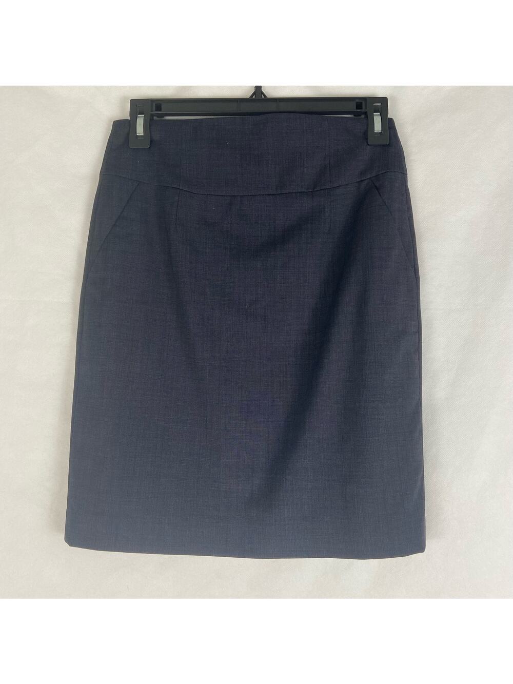 Banana Republic Women's Petite Pencil Skirt Size 0P Black